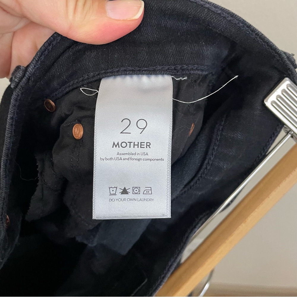 MOTHER The Insider Crop Step Fray Jeans in Not Guilty Size 29 - Picture 8 of 15